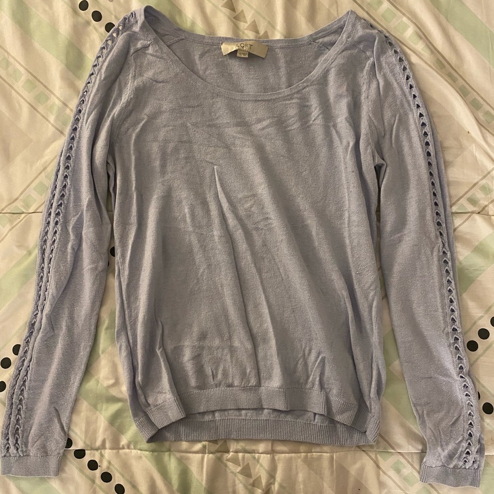 Woman’s LOFT light sweater